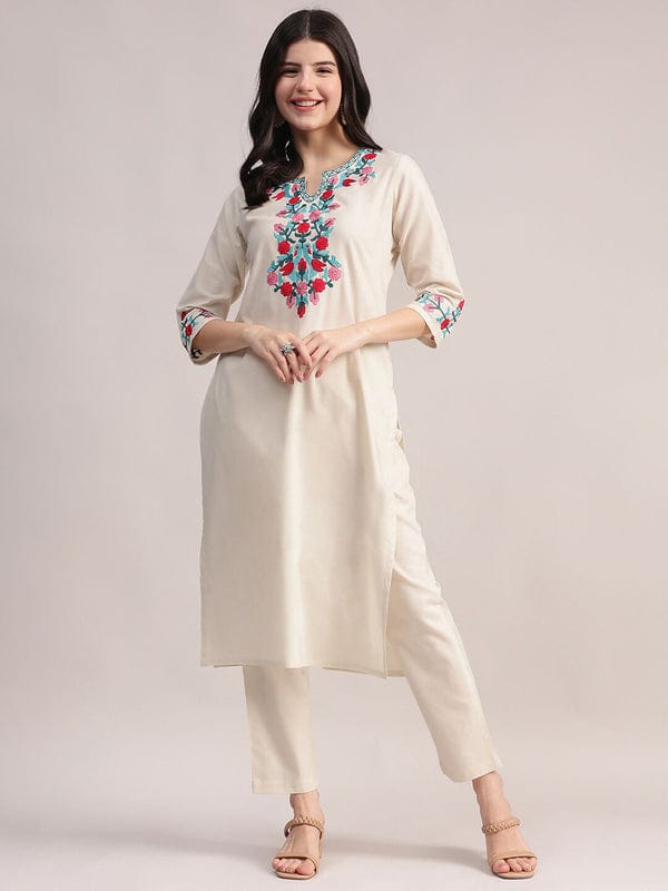Off-White Floral Embroidered Kurta with Multicolor Threadwork