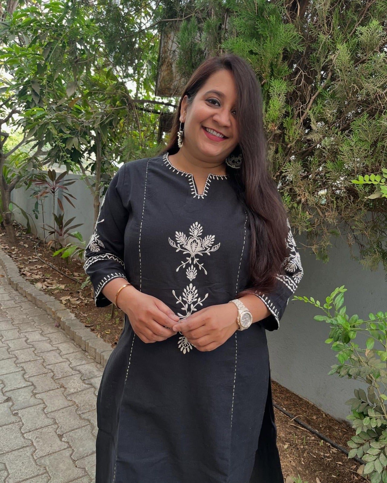 Black Cotton Kurta and Pant Set with White Floral Embroidered